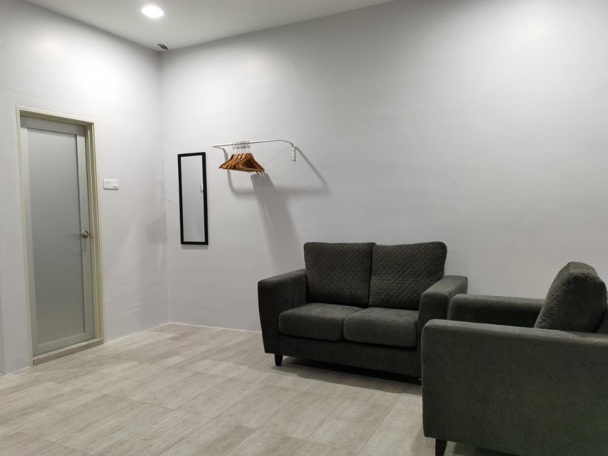 L Hotel Simpang Renggam 外观 照片