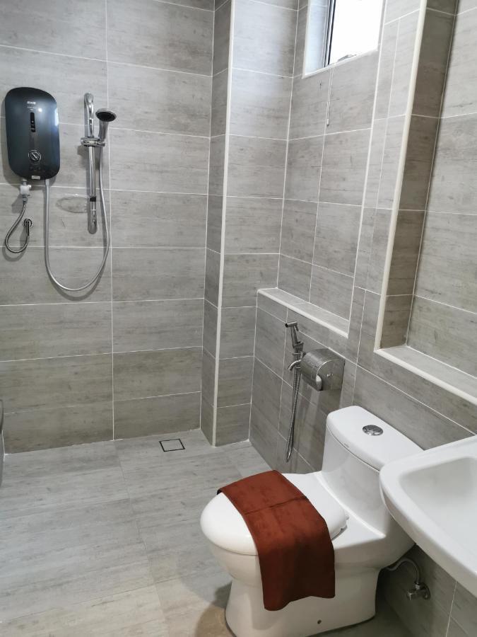 L Hotel Simpang Renggam 外观 照片