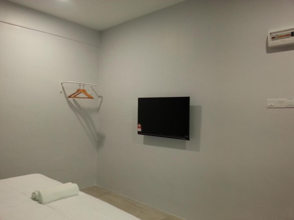 L Hotel Simpang Renggam 外观 照片