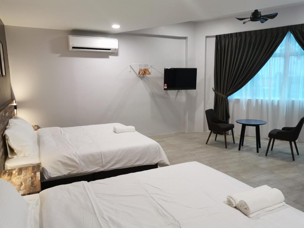 L Hotel Simpang Renggam 外观 照片