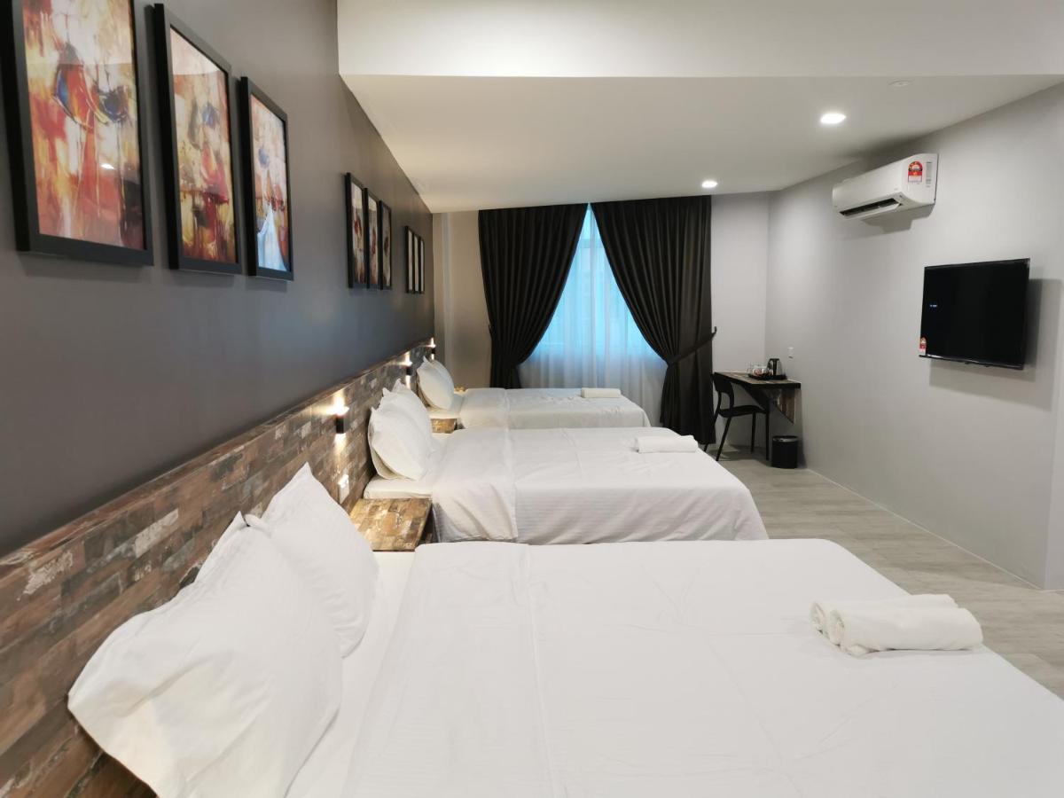 L Hotel Simpang Renggam 外观 照片