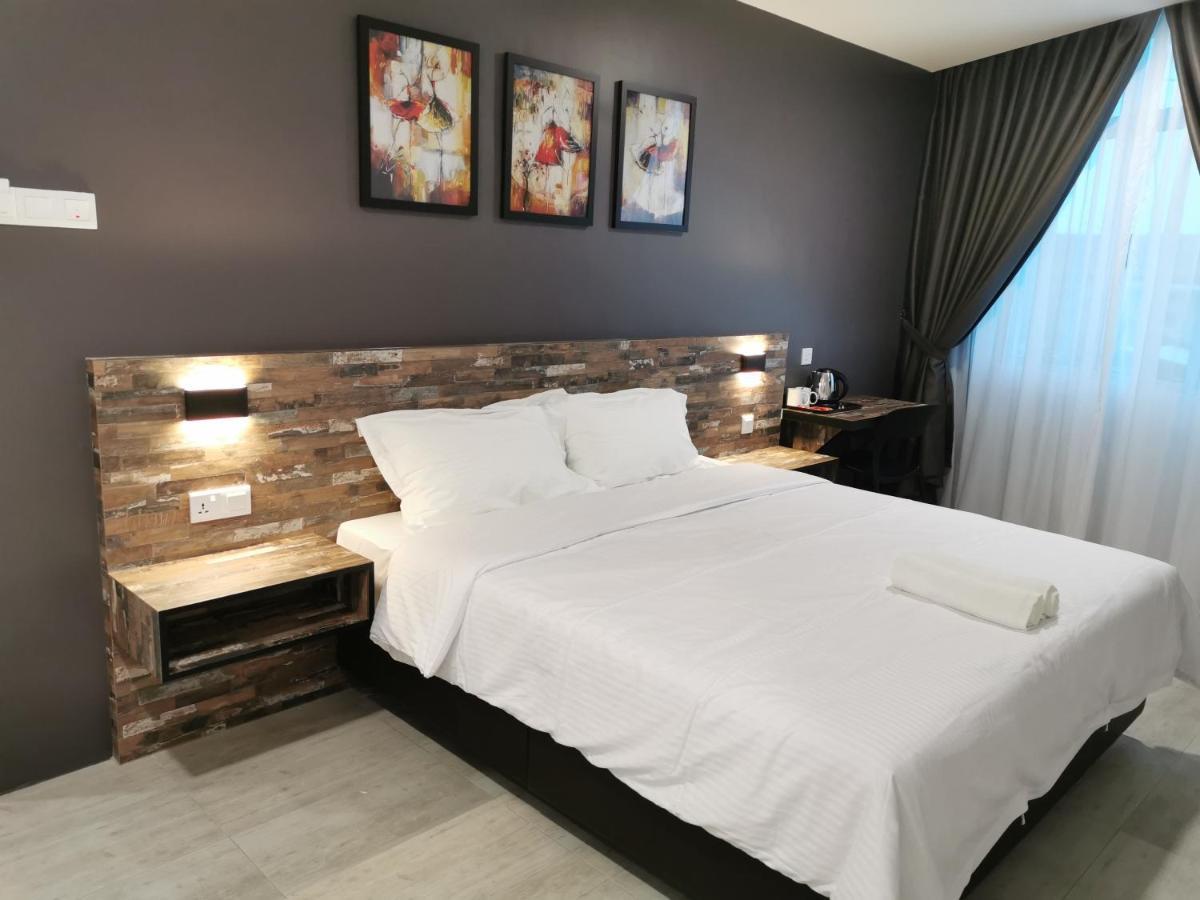 L Hotel Simpang Renggam 外观 照片
